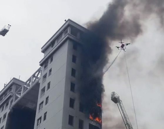 高樓滅火